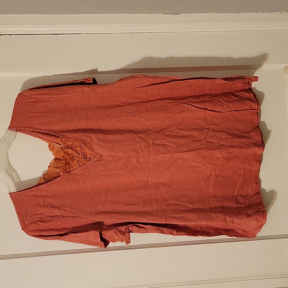Never worn, coral v neck tee with lace detail